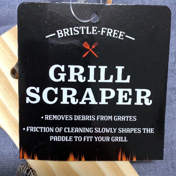 Set of 2 grill scraper and grill brush. - Picture 6 of 7